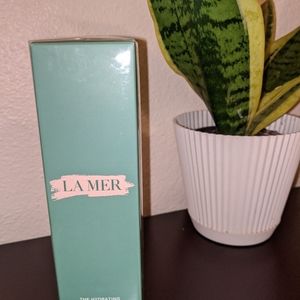 The hydrating infused Emulsion 4.2 fl. Oz. Liq/ 125 ml